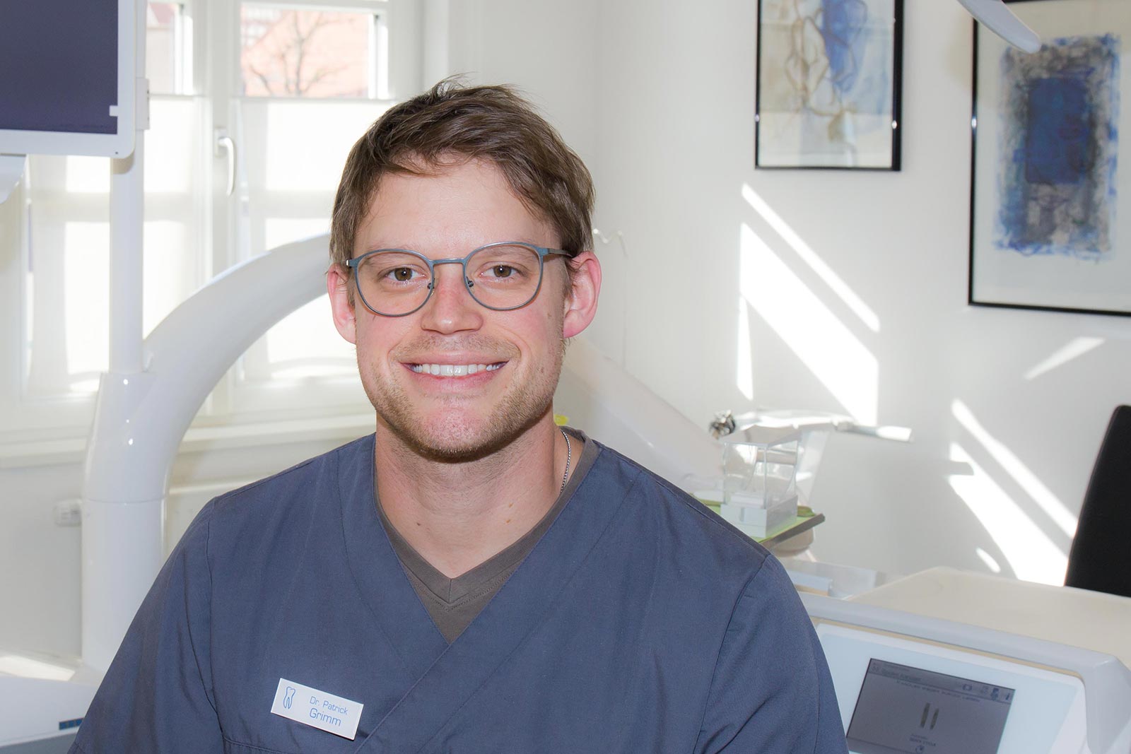 Zahnarztpraxis Grimm Noerdlingen Dr. Rainer Grimm